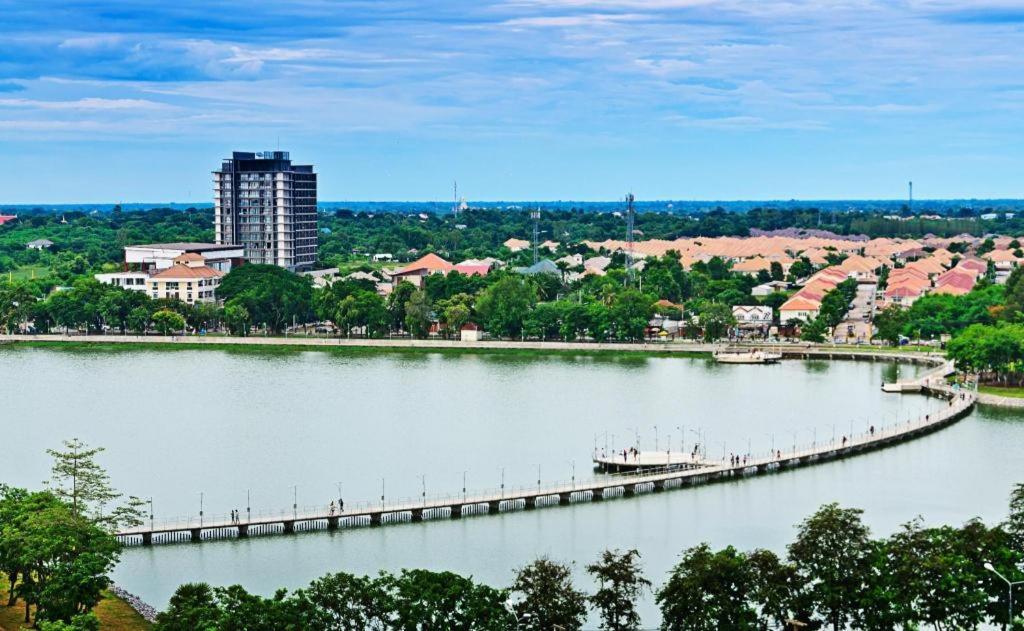 Gasser Park & Residence Кхон Каен Екстериор снимка