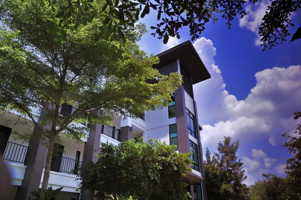 Gasser Park & Residence Кхон Каен Екстериор снимка
